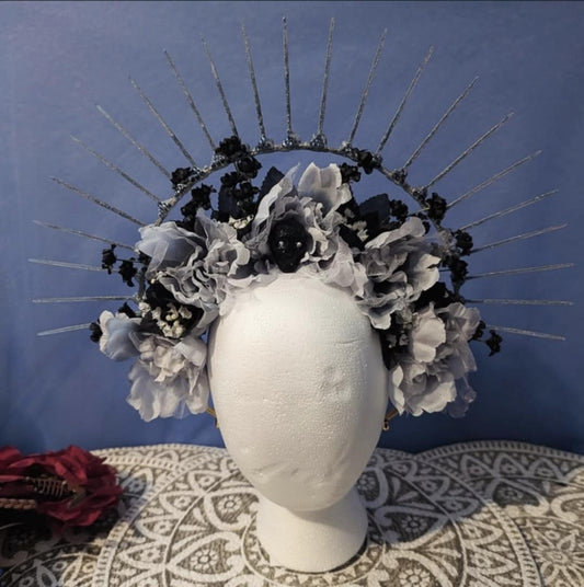 Medium Catrina Crown